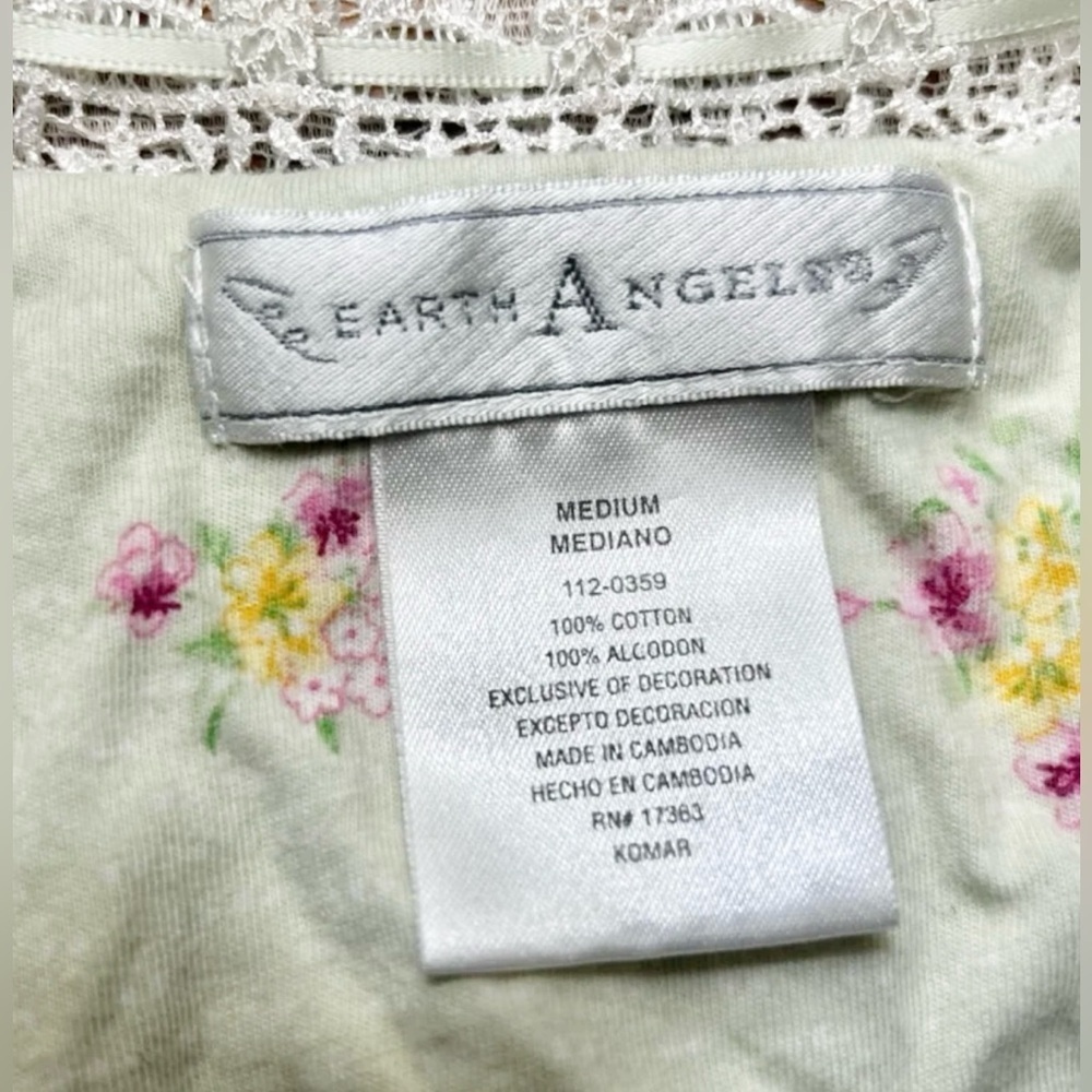 Earth Angel sleepwear nightgown woman’s size medium pajamas - Picture 4 of 4